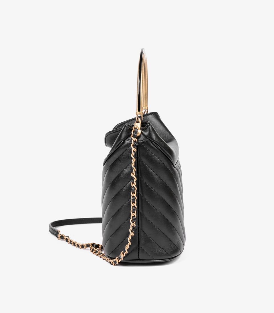 Chanel Black Chevron Quilted Lambskin Handle with Chic Bucket Bag - 5