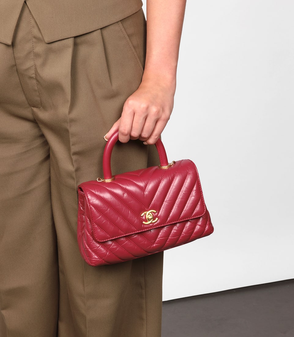 Chanel Red Chevron Aged Calfskin Leather Small Coco Top Handle - 2