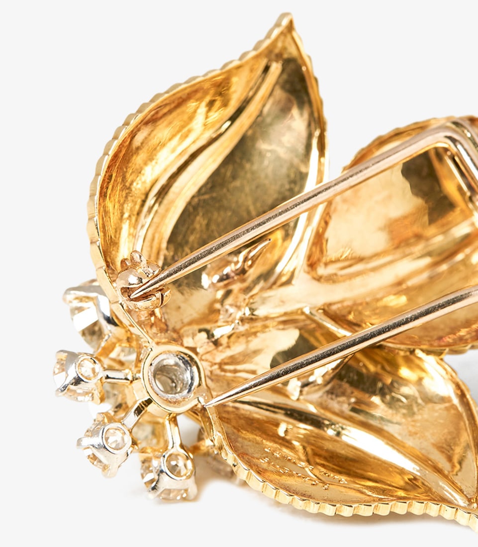 Cartier European Cut Diamond Set 18ct Yellow Gold Vintage Leaf Design Brooch - 6
