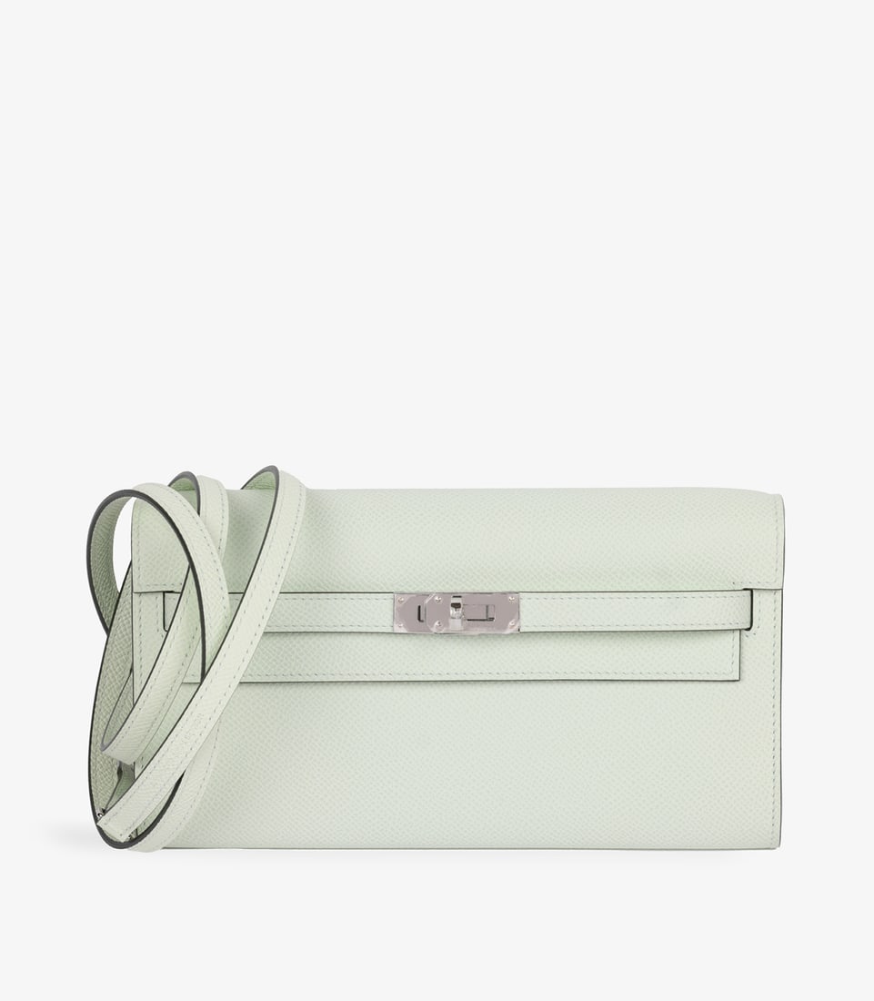 Hermès Vert Fizz Epsom Leather Kelly To Go Long Wallet: Title: Hermès Vert Fizz Epsom Leather Kelly To Go Long Wallet Description: Hermès Vert Fizz Epsom Leather Kelly To Go Long Wallet Product Details Ref: HB5207 Brand: Hermès