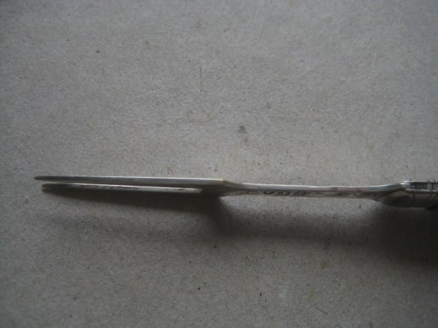 Victorian Mother of Pearl Hafted Silver Bladed Folding Fruit Fork - 8