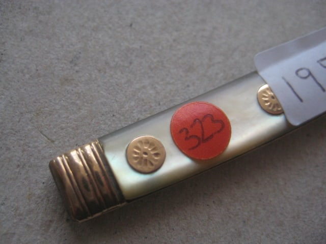 Rare George III Gold Mounted Mother of Pearl Hafted Silver Bladed Folding Fruit Knife - 3