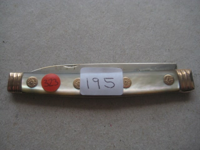 Rare George III Gold Mounted Mother of Pearl Hafted Silver Bladed Folding Fruit Knife - 8