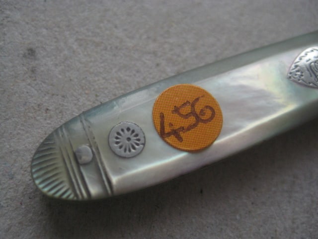 George III Mother of Pearl Hafted Double Duty Marked Silver Bladed Folding Fruit Knife - 3