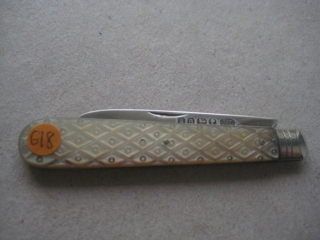 Victorian Mother of Pearl Hafted Silver Bladed Folding Fruit Knife - 8