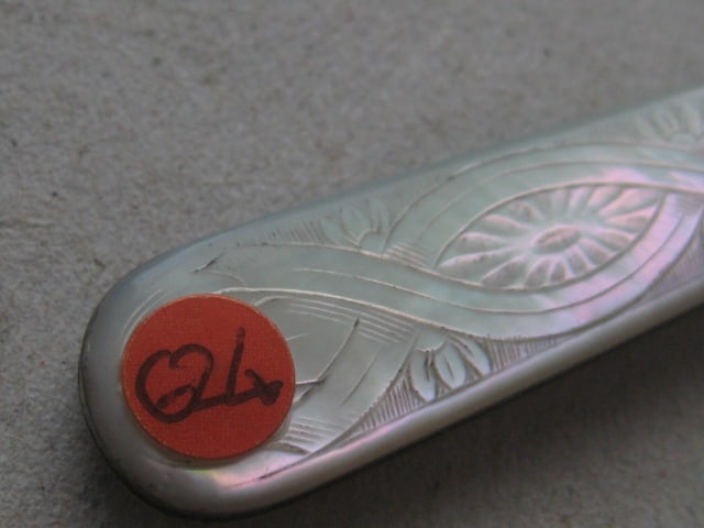 Victorian Mother of Pearl Hafted Silver Bladed Folding Fruit Knife - 3