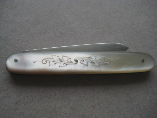 George V Mother of Pearl Hafted Silver Bladed Folding Fruit Knife - 9
