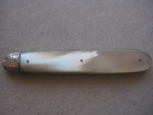 Rare London Hallmarked Mother of Pearl Hafted Silver Bladed Folding Fruit Knife - 10