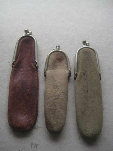 Victorian Leather and Suede Fruit Knife Purse Cases (1 of 11)