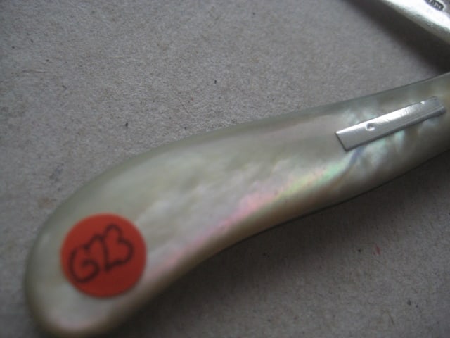 Victorian Mother of Pearl Hafted Silver Bladed Folding Fruit Knife - 3