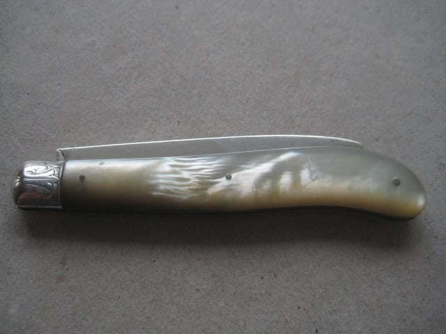 Victorian Mother of Pearl Hafted Silver Bladed Folding Fruit Knife - 9