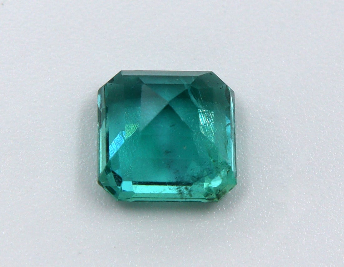 Emerald 1.63 CT - 4