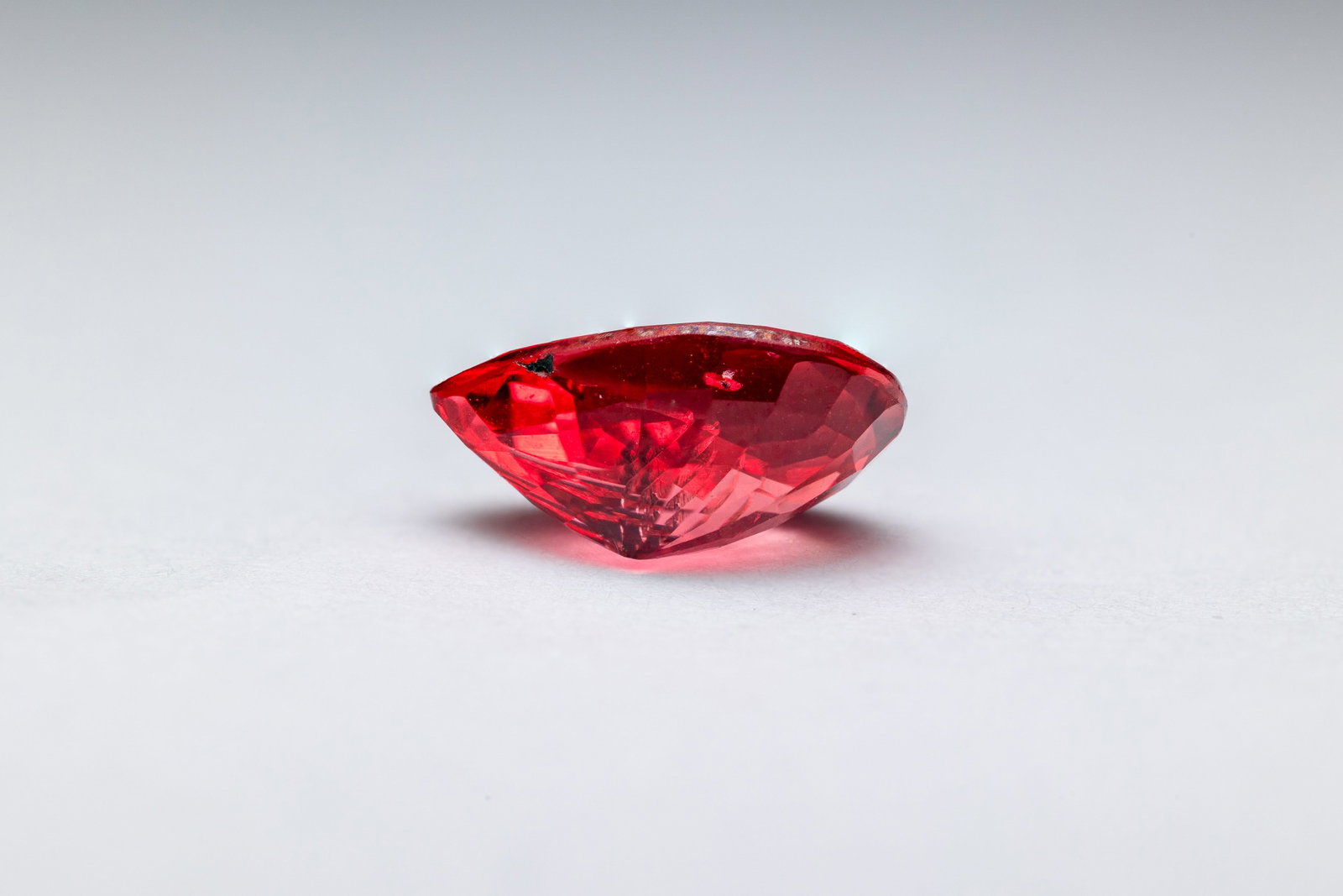Spinel 1.07Ct - 4