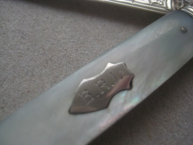 George V Mother of Pearl Hafted Silver Bladed Folding Fruit Knife - 4