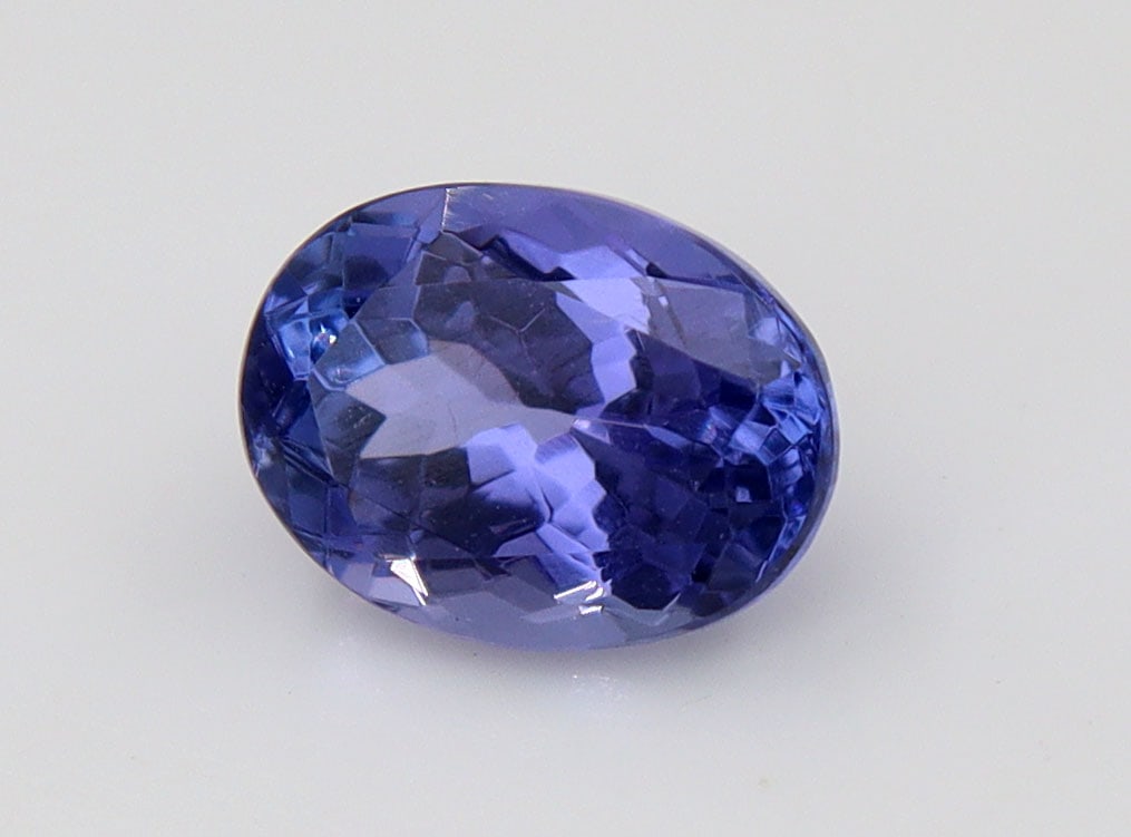 Tanzanite, 1.59 Ct - 3