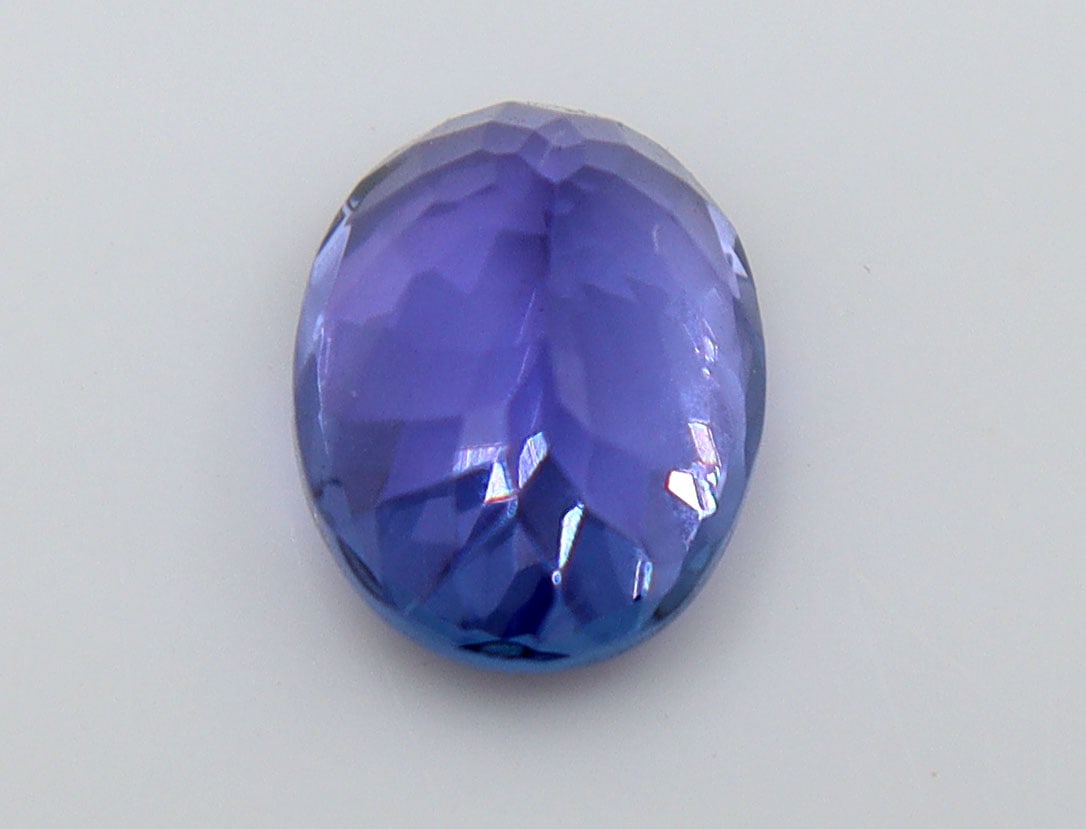 Tanzanite, 1.52 Ct - 4
