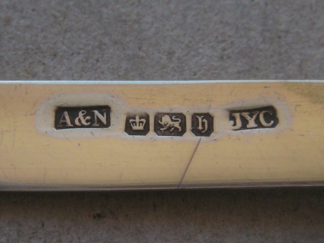Victorian Mother of Pearl Hafted Silver Bladed Folding Fruit Knife - 5