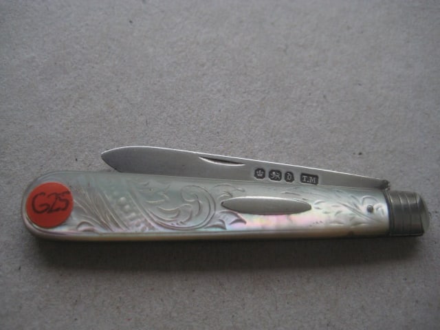 Victorian Mother of Pearl Hafted Silver Bladed Folding Fruit Knife - 6