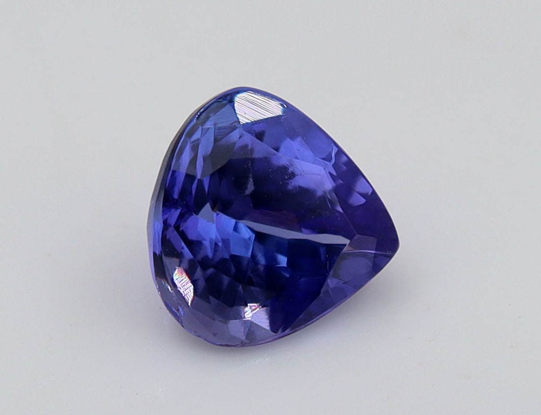 Tanzanite 1.34 Ct - 4