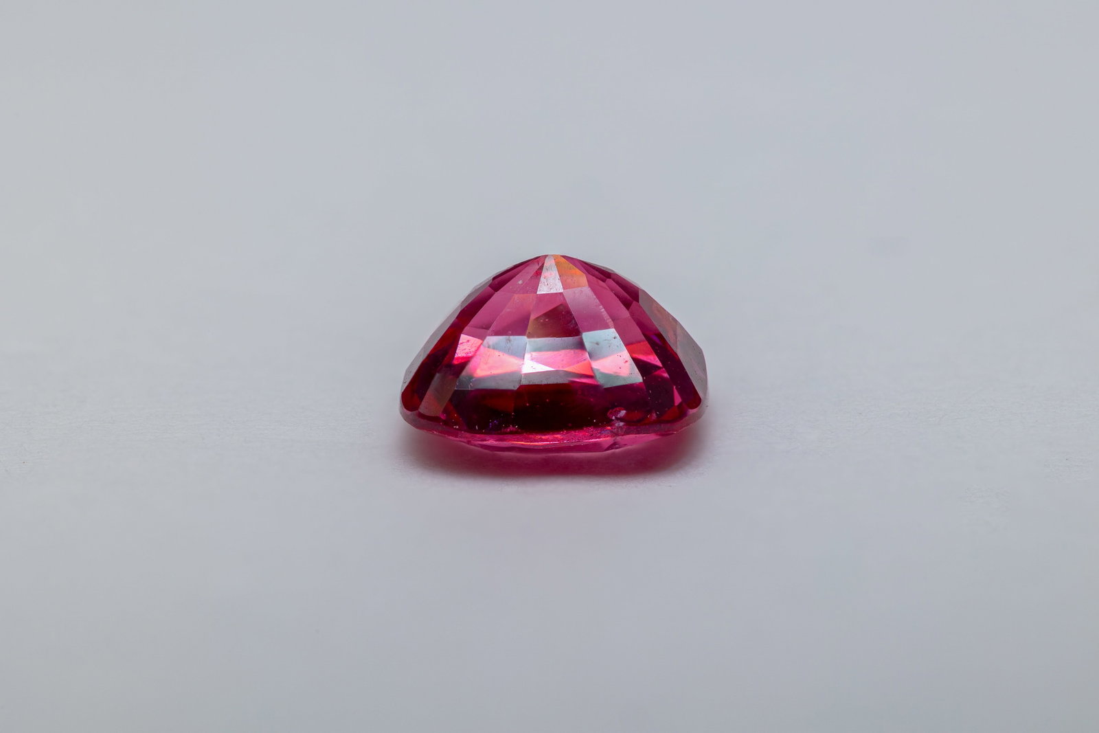 Spinel 1.08 Ct - 5