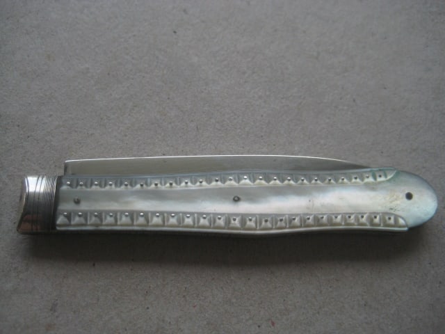 Victorian Mother of Pearl Hafted Silver Bladed Folding Fruit Knife - 10