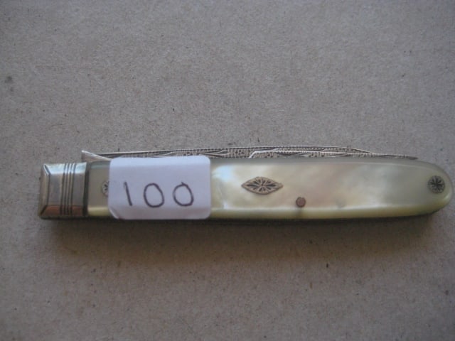 Rare George III Mother of Pearl Hafted Slotting Silver Bladed Folding Fruit Knife and Folding For... - 6