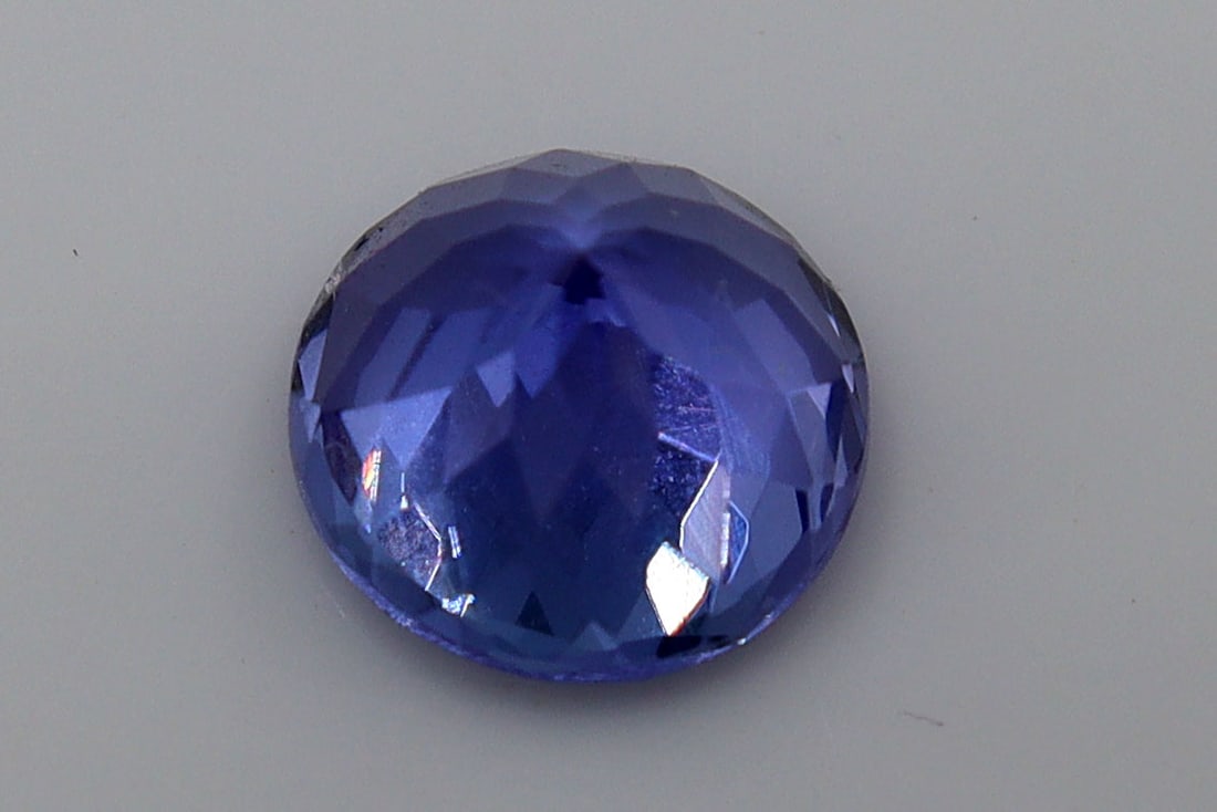Tanzanite, 1.56 Ct - 4