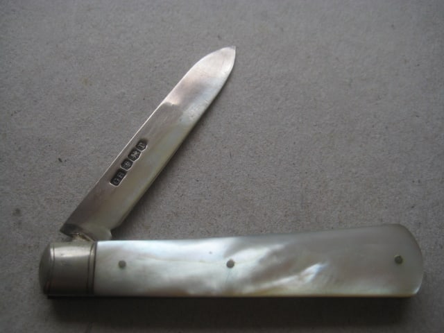 George V Mother of Pearl Hafted Silver Bladed Folding Fruit Knife - 7