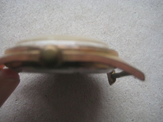 Vintage Gents Services Calendar 17 Jewels Wrist Watch - 3