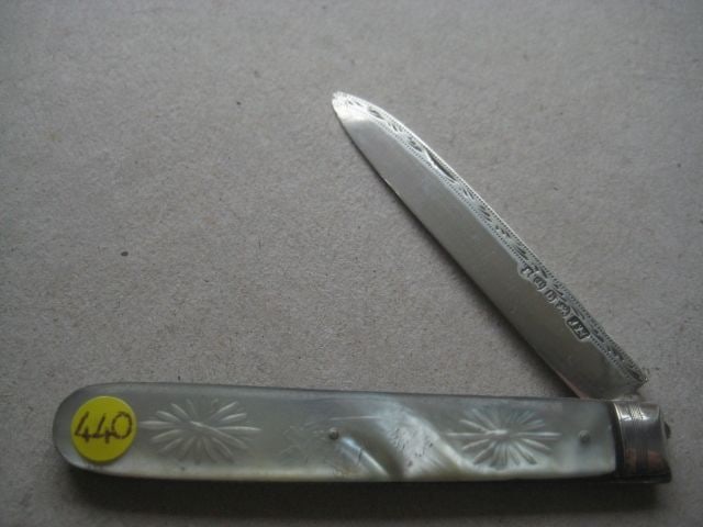 George IV Mother of Pearl Hafted Silver Bladed Folding Fruit Knife: Title: George IV Mother of Pearl Hafted Silver Bladed Folding Fruit Knife Description: George IV Mother of Pearl Hafted Silver Bladed Folding Fruit Knife. The handle is decorated with