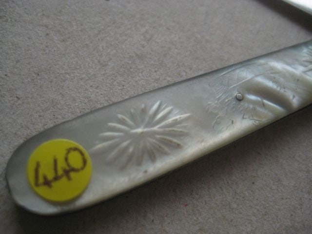 George IV Mother of Pearl Hafted Silver Bladed Folding Fruit Knife - 3