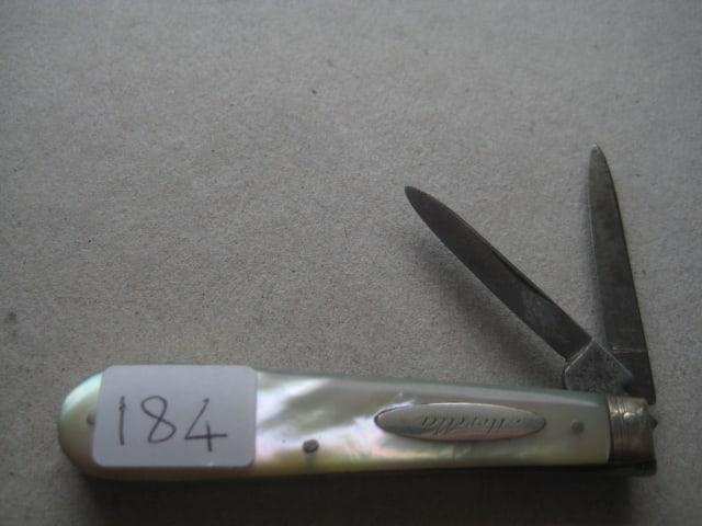 George III Mother of Pearl Hafted Silver Mounted Twin Quill Bladed Folding Fruit Knife (1 of 11)
