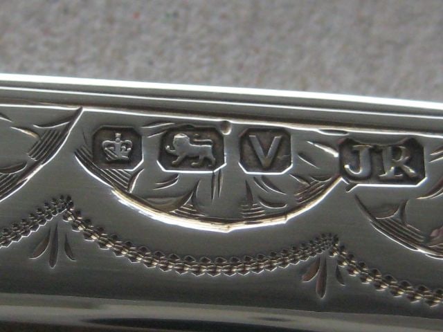 Victorian Mother of Pearl Hafted Matching Silver Bladed Folding Fruit Knife and Folding Fork - 6
