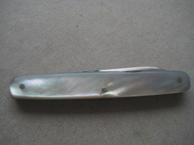 Victorian Mother of Pearl Hafted Twin Steel Bladed Penknife - 10