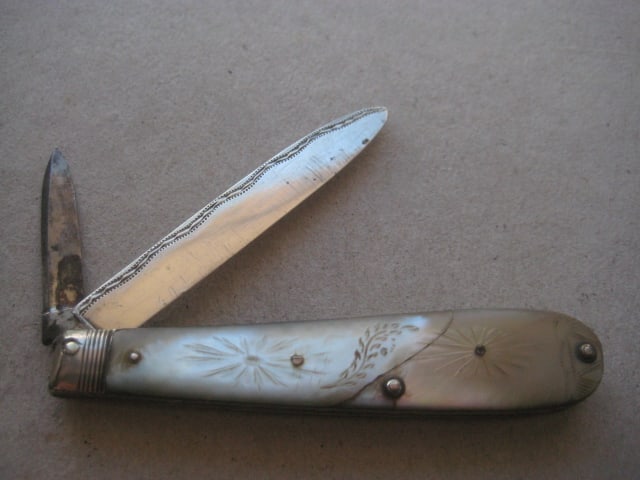 Rare George III Mother of Pearl Hafted Silver Bladed Folding Fruit Knife - 2