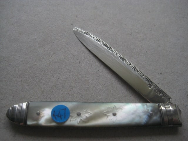 George III Mother of Pearl Hafted Silver Bladed Folding Fruit Knife: Title: George III Mother of Pearl Hafted Silver Bladed Folding Fruit Knife Description: George III Mother of Pearl Hafted Silver Bladed Folding Fruit Knife. The handle is decorated with floral