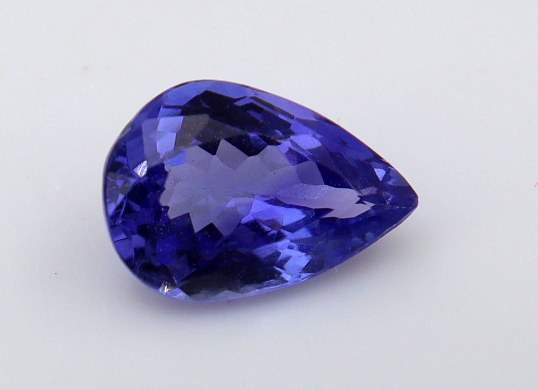 Tanzanite, 1.69 Ct - 3