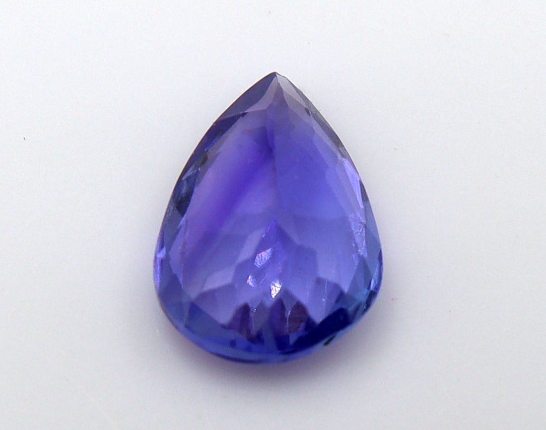 Tanzanite, 1.69 Ct - 4