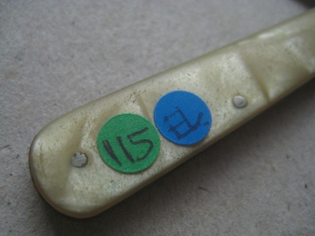 George V Yellow Bakerlite Plastic Hafted Silver Bladed Folding Fruit Knife - 3
