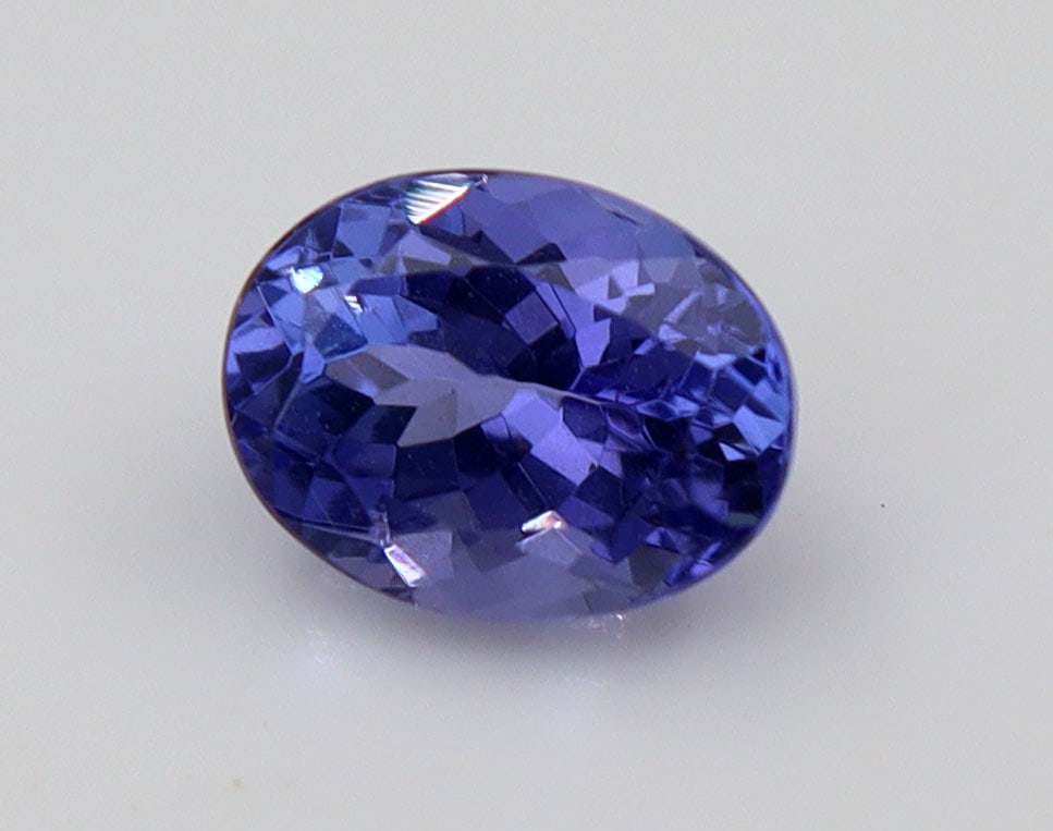 Tanzanite 1.68 Ct - 3