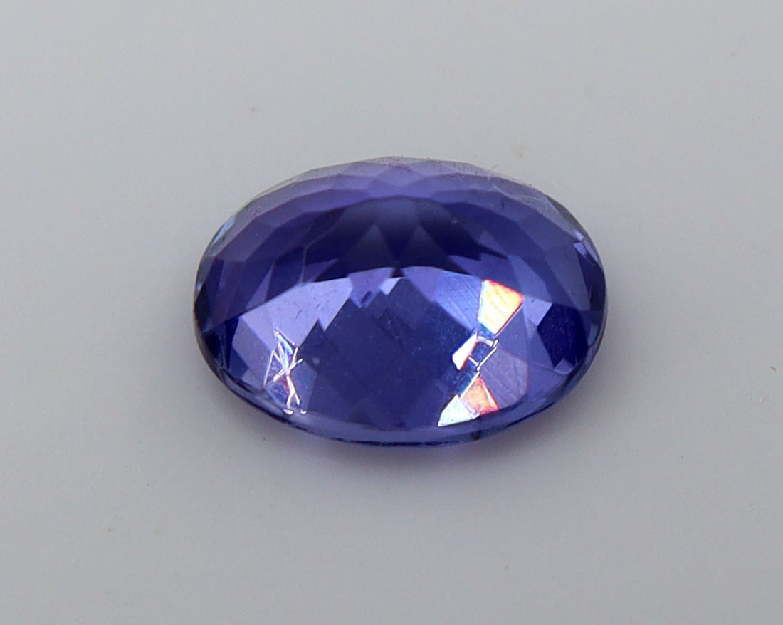 Tanzanite 1.68 Ct - 5