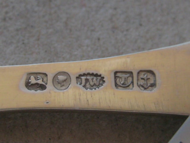 Victorian Mother of Pearl Hafted Silver Bladed Folding Fruit Fork - 7
