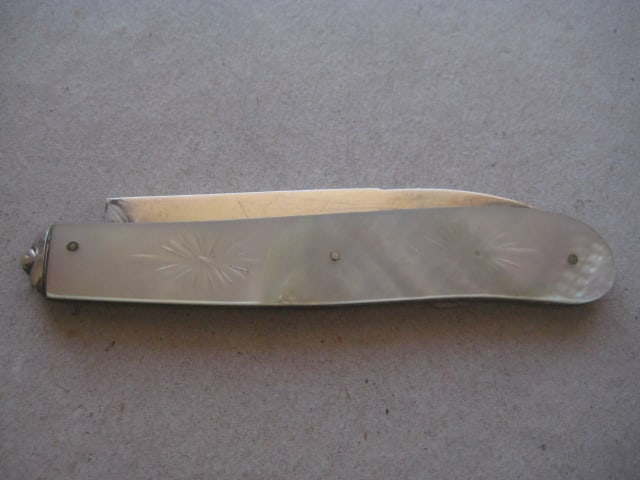Victorian Mother of Pearl Hafted Silver Bladed Folding Fruit Knife - 10