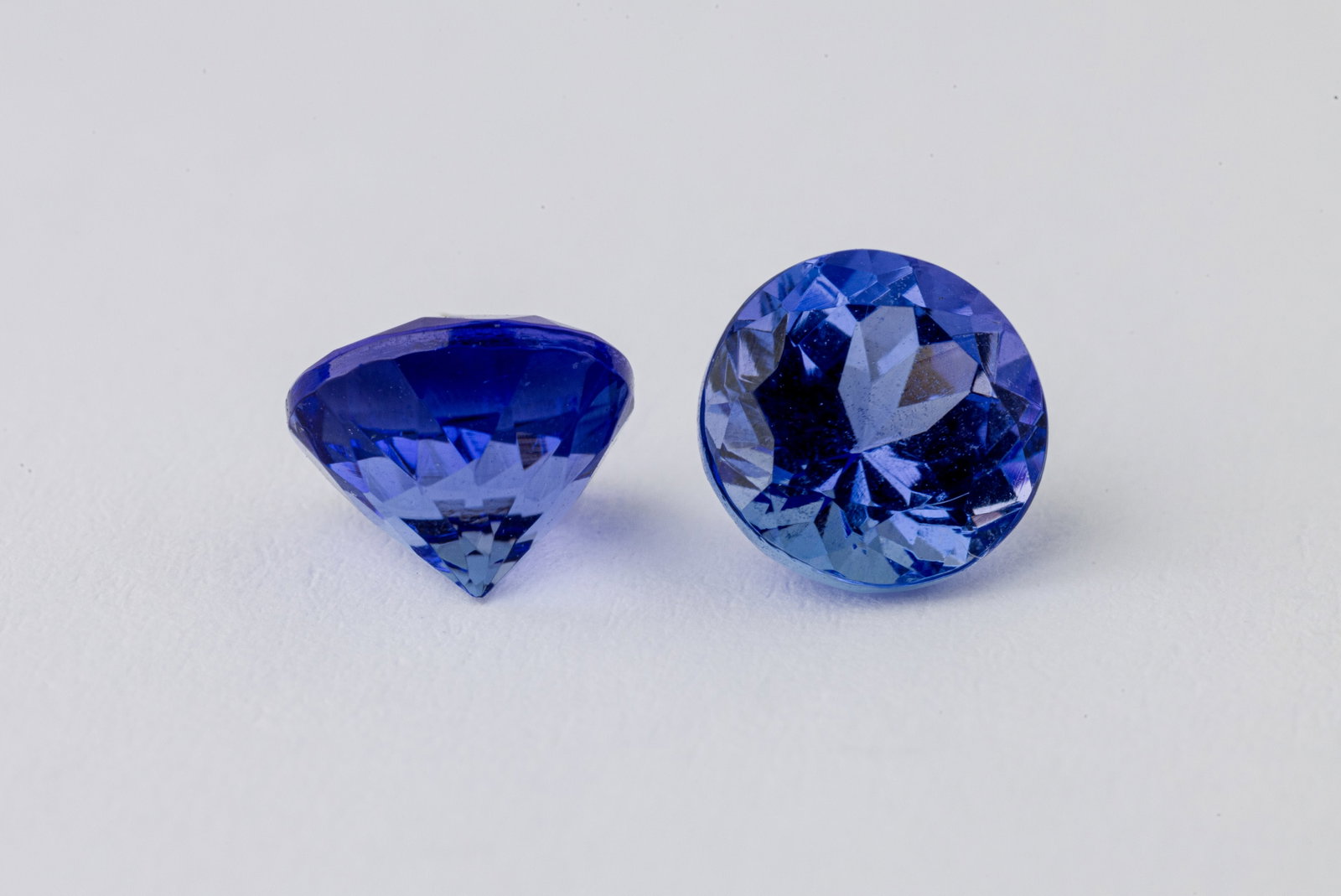 Tanzanite Pair, 1.05 & 1.06 Ct - 3