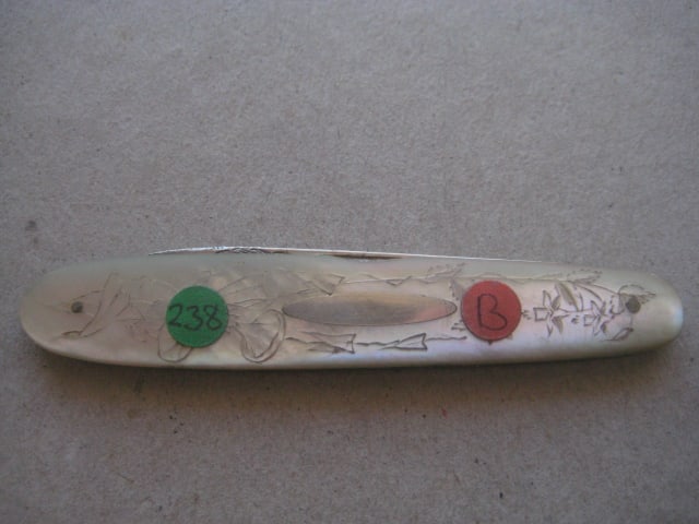 Victorian Mother of Pearl Hafted Silver Bladed Folding Fruit Knife - 12