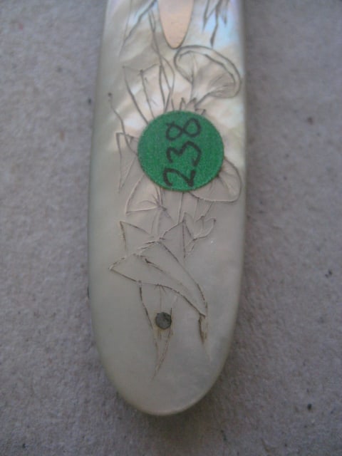 Victorian Mother of Pearl Hafted Silver Bladed Folding Fruit Knife - 4