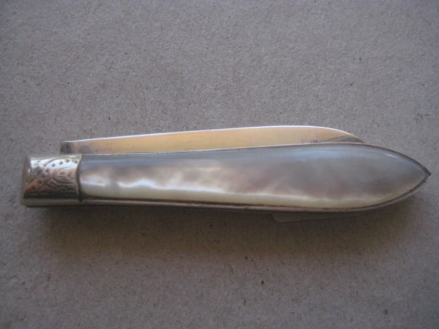 George V Mother of Pearl Hafted Silver Bladed Folding Fruit Knife - 10