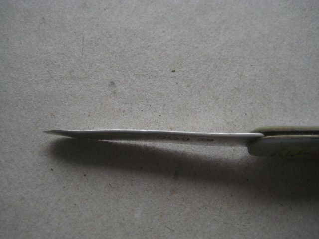 Victorian Mother of Pearl Hafted Silver Bladed Folding Fruit Knife - 8