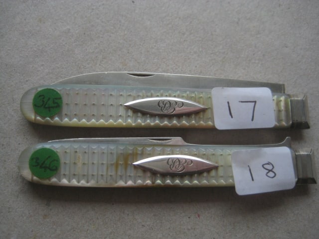 Rare George III Matching Mother of Pearl Hafted Silver Bladed Folding Fruit Knife and Fork - 11