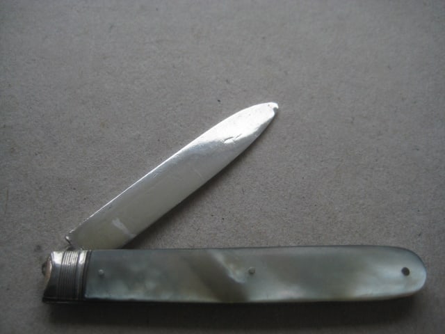 George III Mother of Pearl Hafted Silver Bladed Folding Fruit Knife - 2